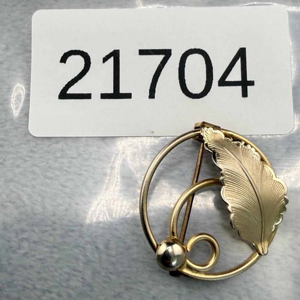 Vintage Gold Filled‎ Brooch Leaf 12K Gold Filled Signed Celart - Picture 8 of 8